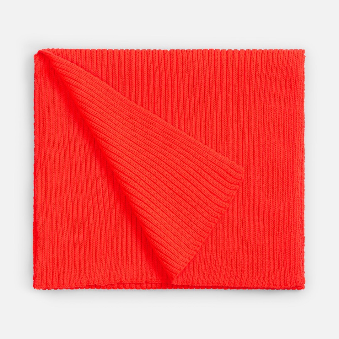 ярко-красный (кармин)