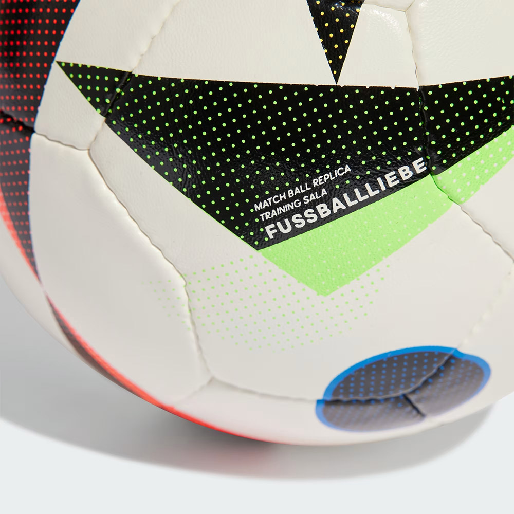Adidas Euro 24 Fussballliebe Training Sala_4